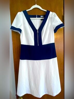 DKNY Colorblock Fit & Flare Mini Dress | Like New | Size 6